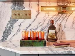 Đá cẩm thạch hồng: Vật liệu trang trí nội thất cho không gian sống thêm sang chảnh