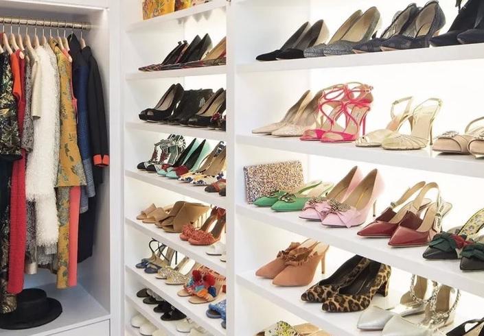 9 mẹo lưu trữ áo quần, giày túi thông minh dành riêng cho những cô nàng là "tín đồ thời trang"