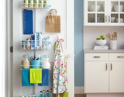 10 ý tưởng tận dụng mặt sau cánh cửa để lưu trữ đồ đạc với giá treo gọn đẹp