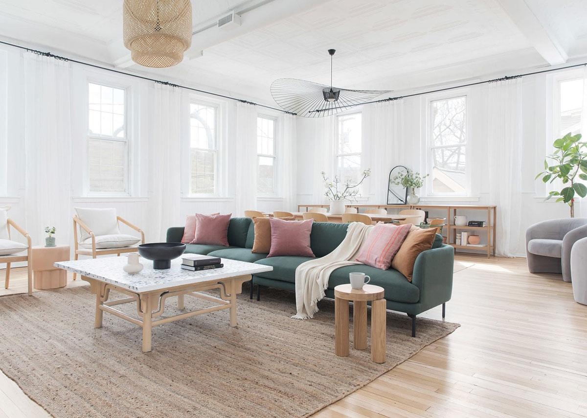 Căn hộ đẹp bất ngờ cải tạo từ nhà máy đóng chai Coca-Cola cũ