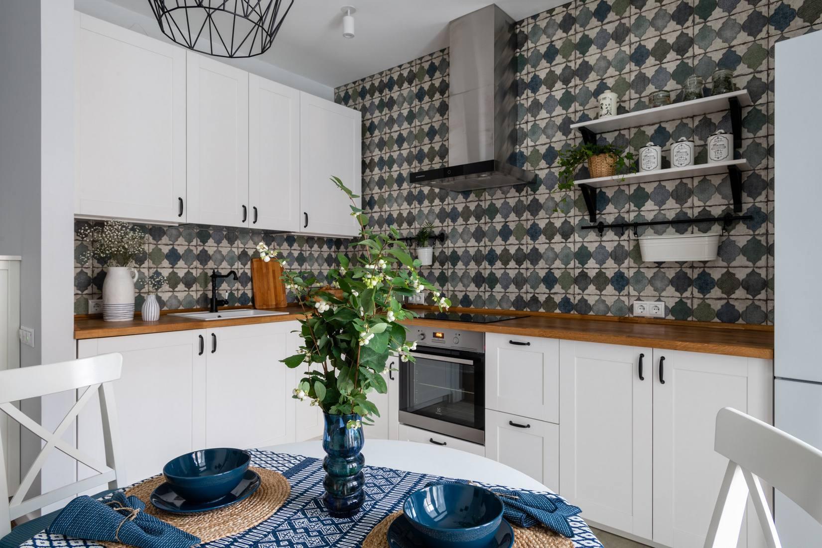 Căn hộ 46m² với nội thất màu xanh lam yên bình, tinh tế của cặp vợ chồng son