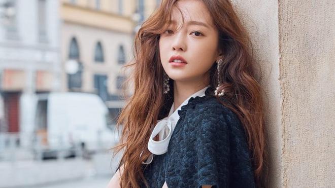 Nhà của Goo Hara bị trộm đột nhập lấy tài sản và tài liệu mật