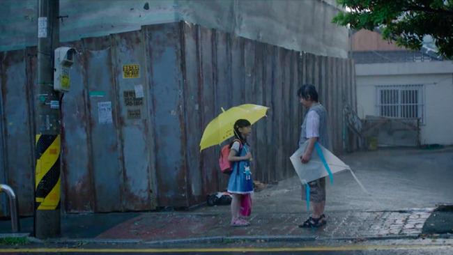 Hành động gây sợ hãi của tên tội phạm ấu dâm Cho Doo Soon trước khi ra tù