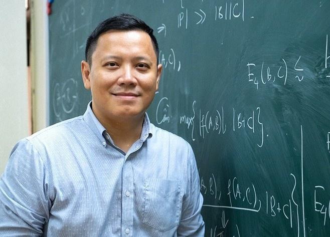 Chân dung giáo sư trẻ tuổi nhất Việt Nam 2020