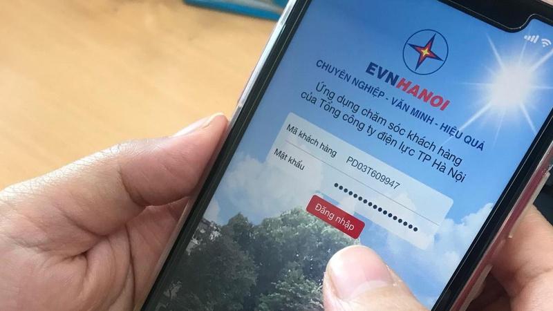 Hà Nội: Người dân có thể theo dõi số điện hàng ngày qua app điện lực