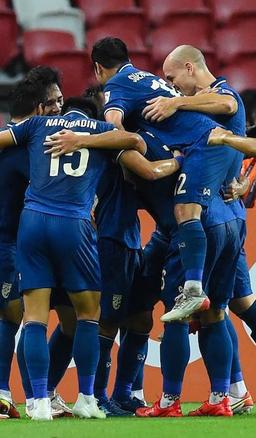 ĐT Thái Lan nhận mưa tiền thưởng sau khi thắng Việt Nam và vào chung kết