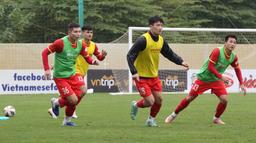 Hoàng Đức trở lại tập luyện, Tiến Linh và Văn Toàn sẽ vắng mặt trong chuyến làm khách trên sân Úc