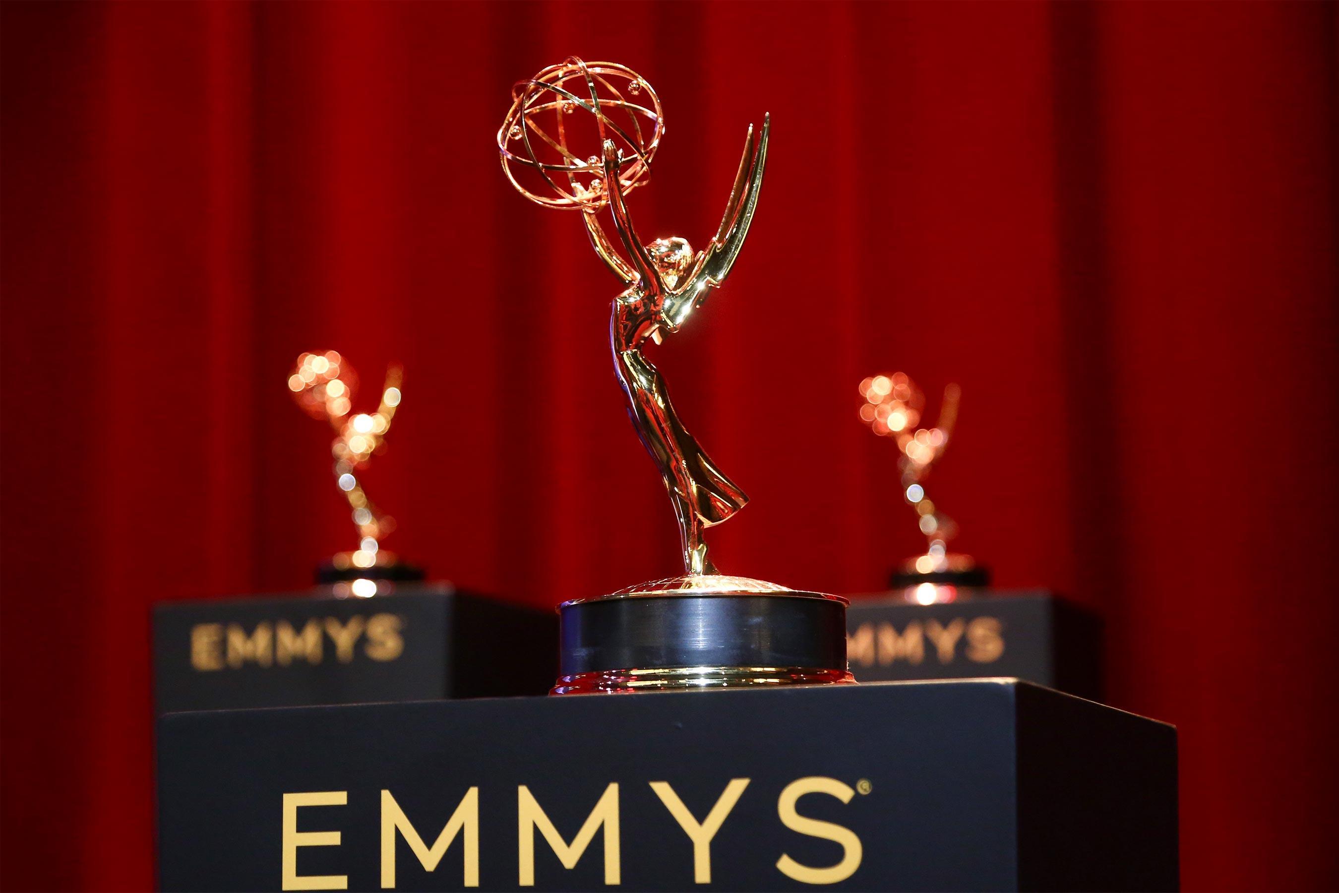 Thời trang Emmy Awards đặc biệt nhất từ trước đến nay