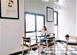 3 quán cafe tông đen tuyệt đẹp cho người thích điều mới lạ ở Sài Gòn