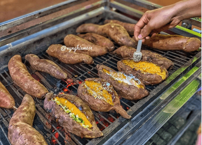 Sáng tạo như ẩm thực Sài Gòn: Đến khoai lang nướng cũng sáng tạo thế này!