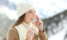 Top 5 Kem chống nắng mùa đông giúp chị em cấp ẩm bất chấp khô hanh gió mùa